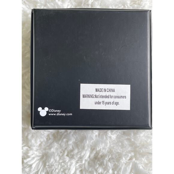 Disney Baublebar Mickey Mouse Kisses Movable Stud Earrings NEW - Picture 8 of 8